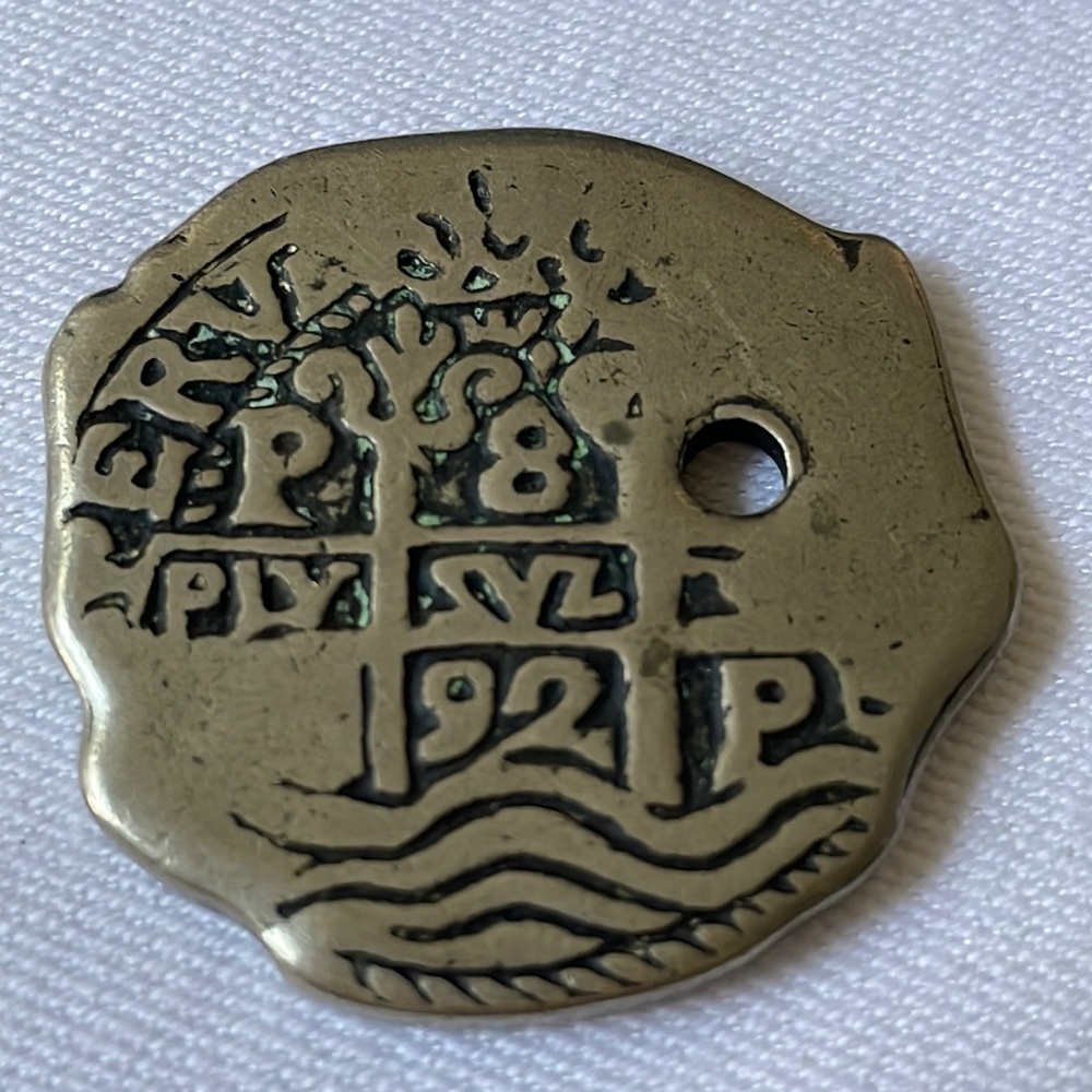 Rare Vintage Walt Disney World 1974 Pirates of the Caribbean Doubloon coin